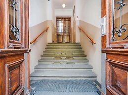 Elegant Central Apartment in Graz