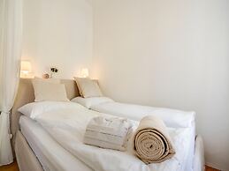 Elegant Central Apartment in Graz