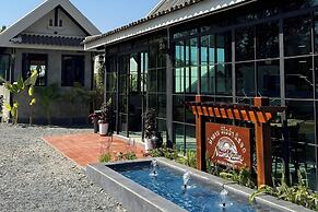Namkhan Revora Resort