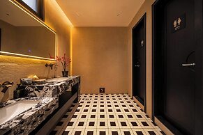 PORTAL ART HOTEL