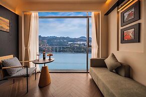PORTAL ART HOTEL