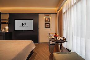 PORTAL ART HOTEL