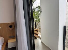 Omica 1 Residence