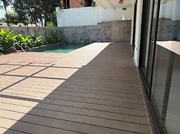 Omica 1 Residence