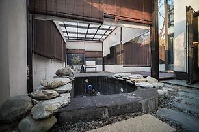 Bieliyuan Private Hot Spring Villa Hotel
