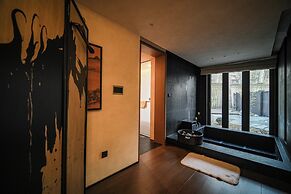 Bieliyuan Private Hot Spring Villa Hotel