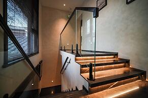Bieliyuan Private Hot Spring Villa Hotel