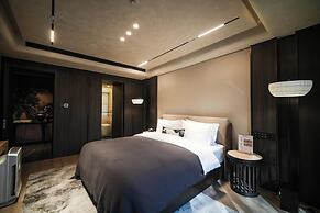 Bieliyuan Private Hot Spring Villa Hotel