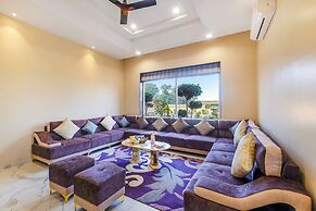 Abhinandan Farm by ELIVAAS