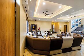 Abhinandan Farm by ELIVAAS