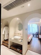 Yangshuo Lisa Boutique Hotel