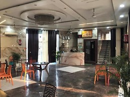 Hotel Suraj