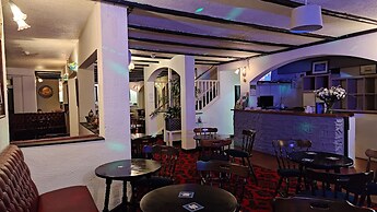 Windsor Local Hotel