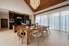 Bougainvillea Luxury Pool Villas