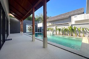 Bougainvillea Luxury Pool Villas