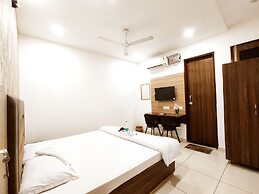 HOTEL COLLECTION INN
