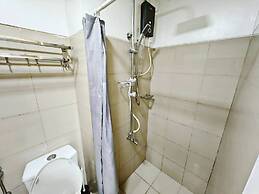 Budget Staycation MOA WiFi Smart TV