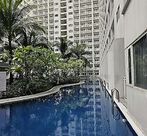 Budget Staycation MOA WiFi Smart TV