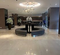 Budget Staycation MOA WiFi Smart TV
