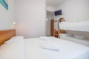 Hotel Blue Ribbon