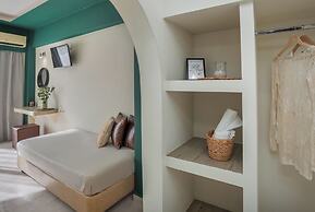 Argo Cozy Studios by Estia