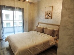 Waterfront, Free Parking, Comfort & Style