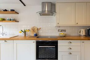 Journey s End Luxury Cottage 100m From Sea