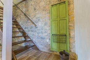 Rustic Villa Fragola With Heated Pool