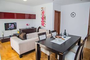Olea, Two-Bedroom Duplex Suite, near Žnjan Beach