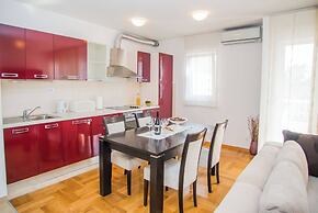 Olea, Two-Bedroom Duplex Suite, near Žnjan Beach