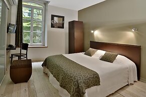 HOTEL COLIGNY