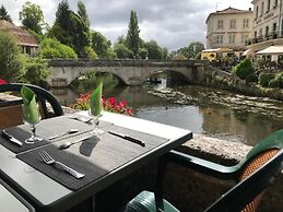 HOTEL COLIGNY