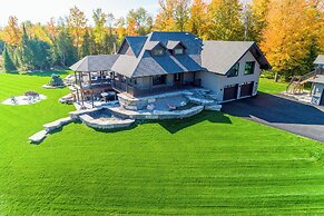 Devlok- Mystique Mansion 7 Br-sleep 16 Kawartha