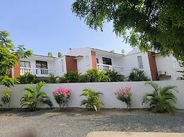 Kigotho Hotel & Apartments