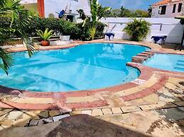Kigotho Hotel & Apartments