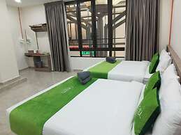 Cameron Green Inn Hotel