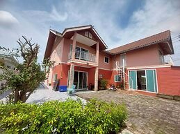 Baan Pink Pool Villa Pattaya