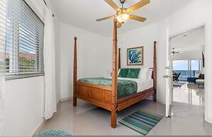 Blue Serenity Oceanfront Penthouse Tower Isle