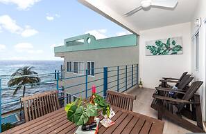 Blue Serenity Oceanfront Penthouse Tower Isle