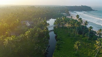 Sihina Lagoon Villa