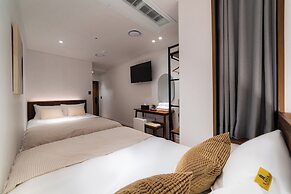 LAHA Boutique DDP Dongdaemun