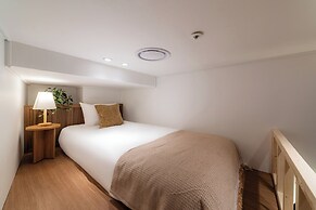LAHA Boutique DDP Dongdaemun
