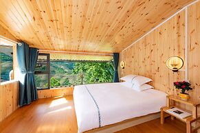 Longji Aplo Leisure B&B