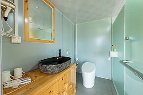 Longji Aplo Leisure B&B
