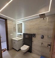 RnR Premium Stay