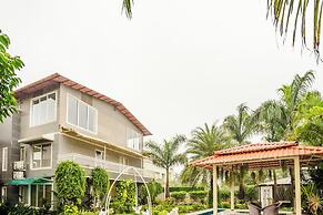 Alaya Stays Moonstone meadows With Pool