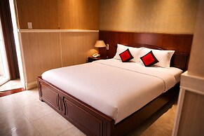 Seven Days Hotel