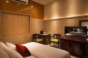 Seven Days Hotel