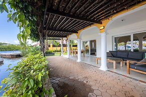  peaceful Garden Villa   - Private Pool