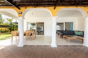 peaceful Garden Villa   - Private Pool
